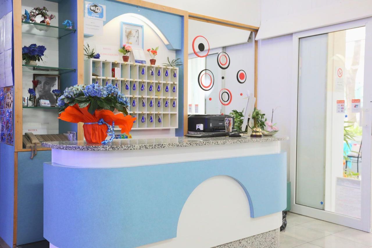 Hotel Tv Rimini Exterior photo